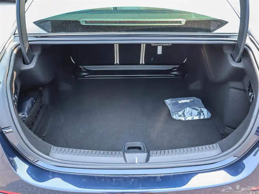 2024 Mercedes-Benz E350 4MATIC 9