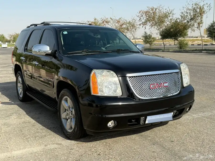 للبيع يوكن SLT فل 4
