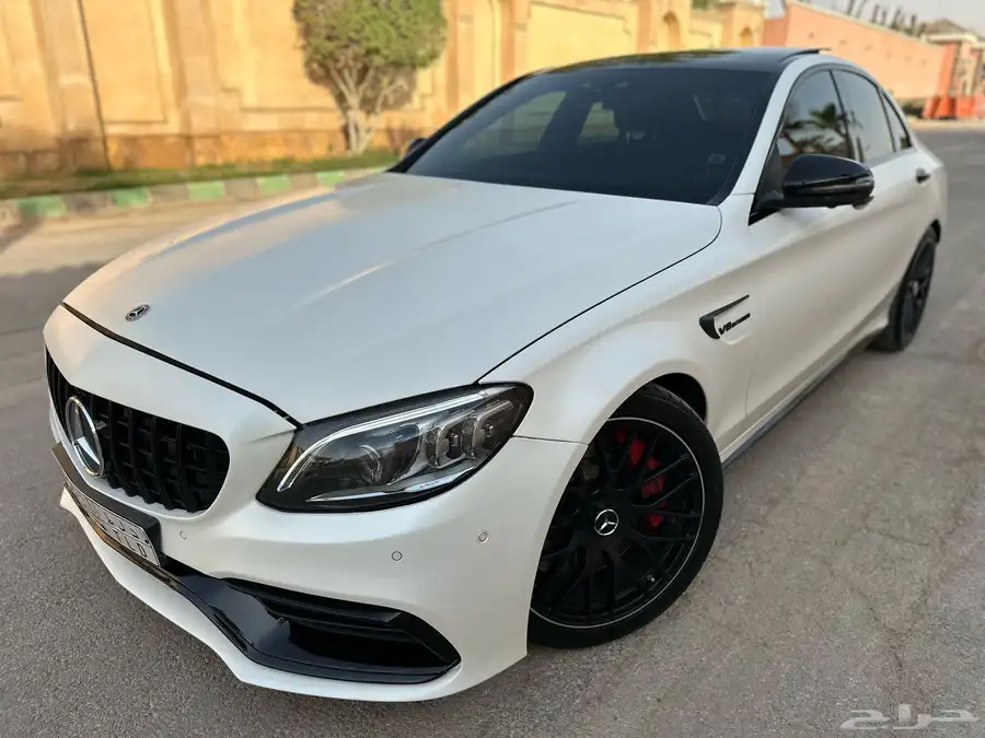 مرسيدس c63s AMG 2020 جفالي نظيف جدا 31