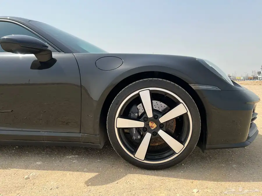 Porsche 911 Carrera 2025 index