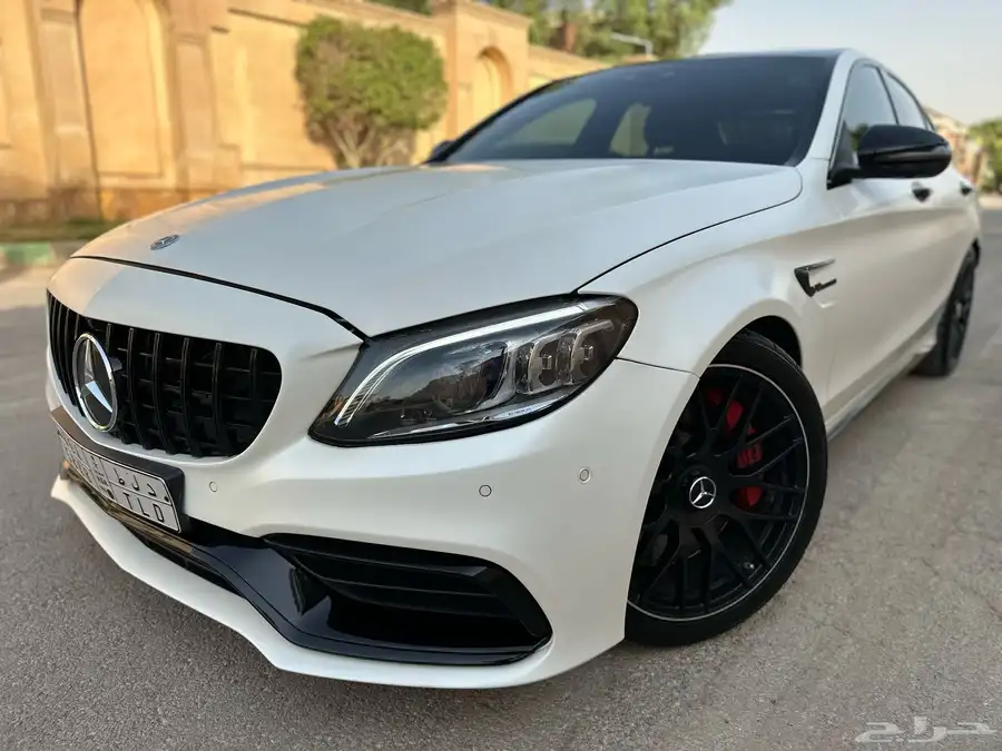 مرسيدس c63s AMG 2020 جفالي نظيف جدا 32