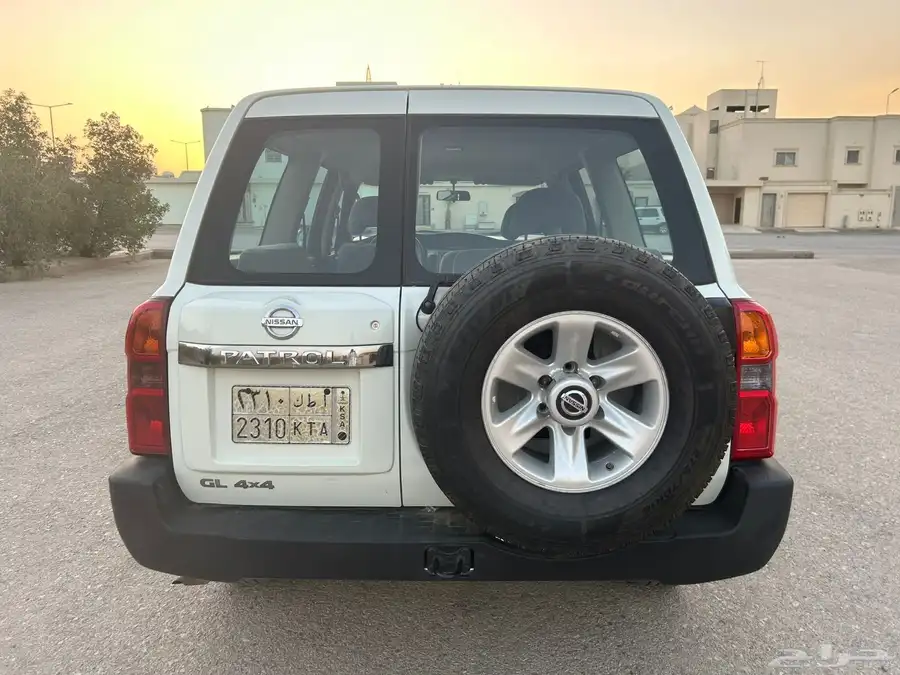 باترول 2009 17