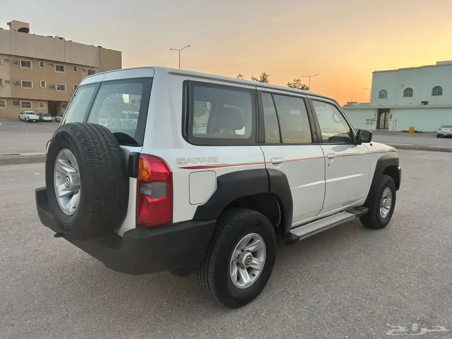 باترول 2009 5