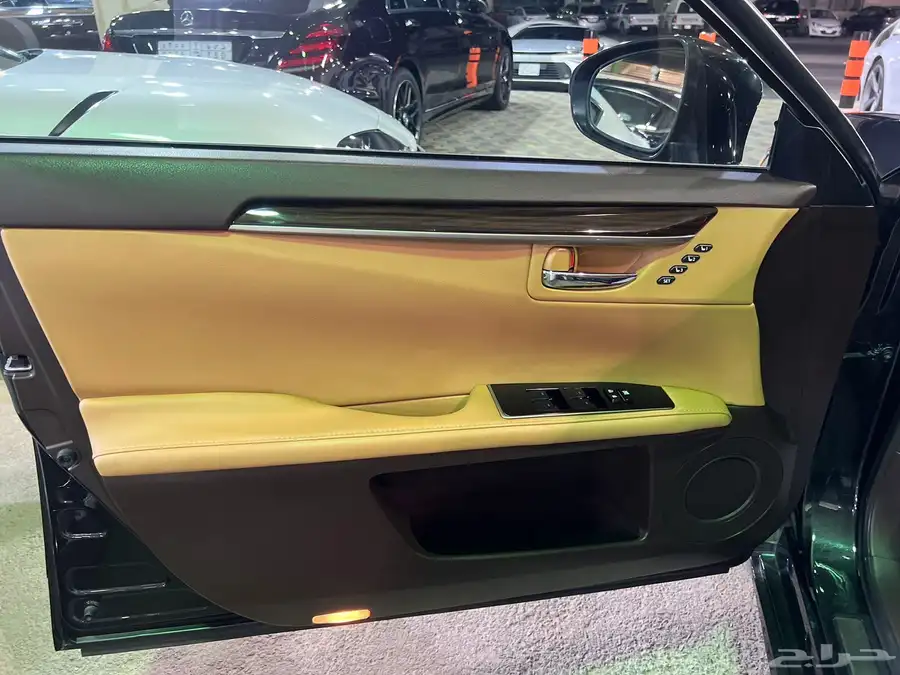 لكزس ES350 2016 DD 4