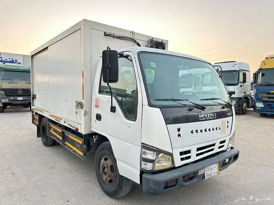 دينا سيزوز موديل 2008 اللون ابيض 2