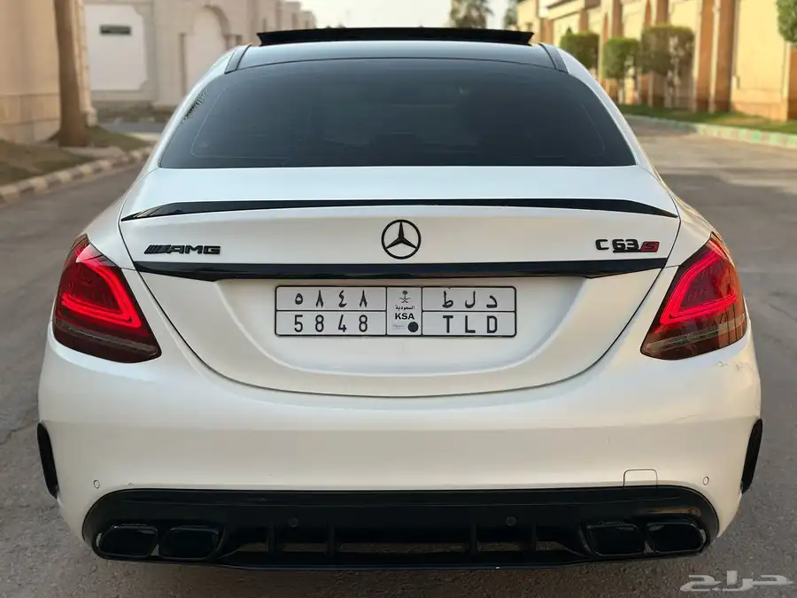 مرسيدس c63s AMG 2020 جفالي نظيف جدا 6