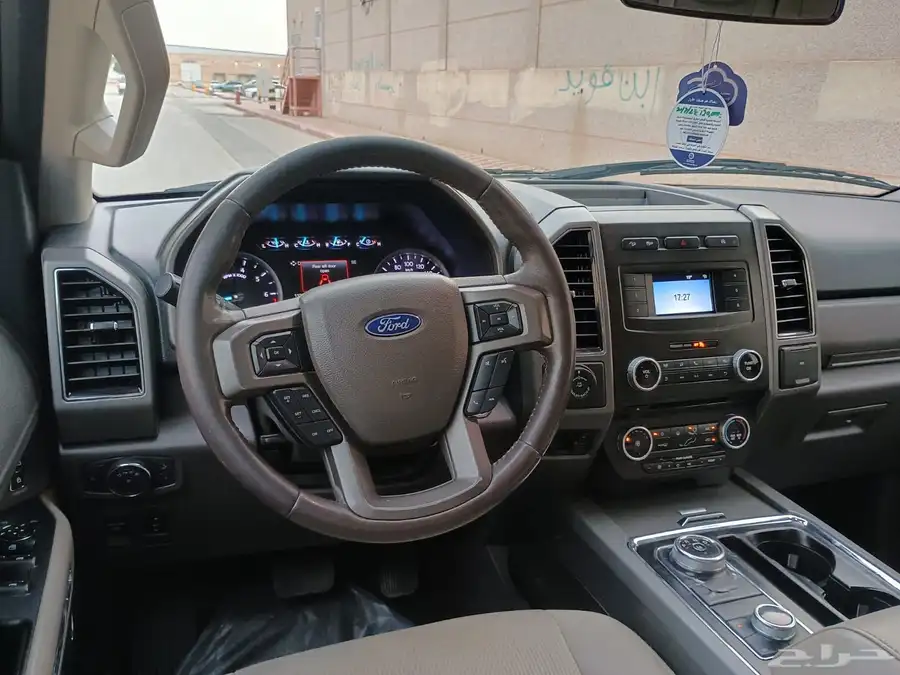 فورد اكسبيدشن 2018 دبل 15