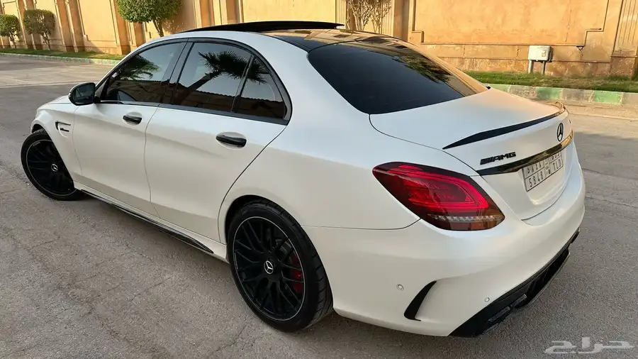 مرسيدس c63s AMG 2020 جفالي نظيف جدا 10