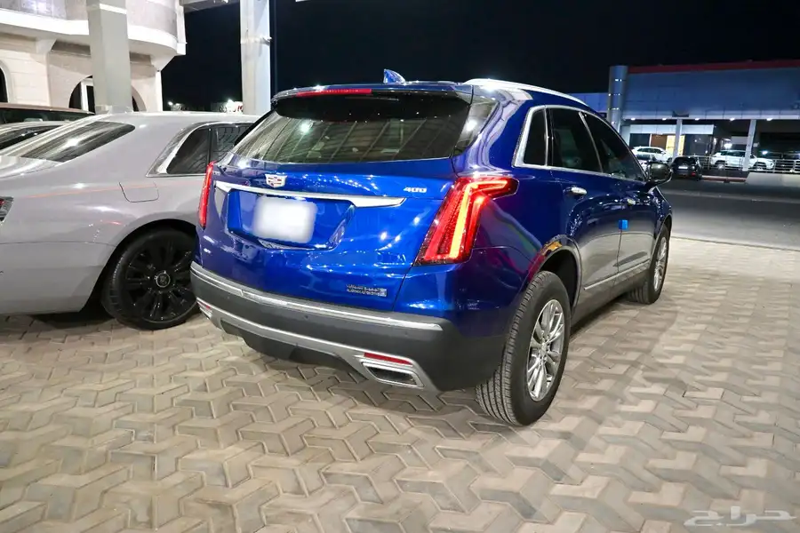 كاديلاك XT5 2023 شبه جديد ضمان وصيانه مجانية 5