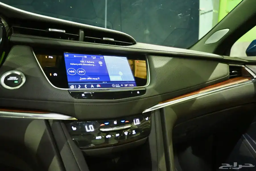 كاديلاك XT5 2023 شبه جديد ضمان وصيانه مجانية 11