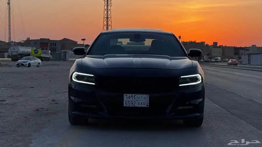 للبيع دودج تشارجر R T V8 1