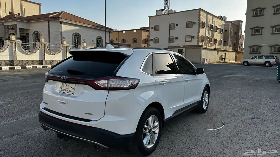 ايدج 2016 sel 4