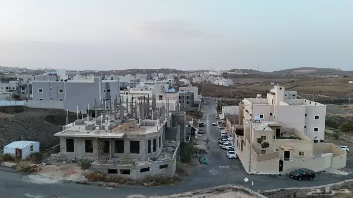 عمارة عظم للبيع حي الياقوت ابها موقع استراتيجي 4