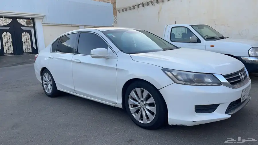 للبيع اكورد 13 1