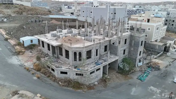 عمارة عظم للبيع حي الياقوت ابها موقع استراتيجي 1
