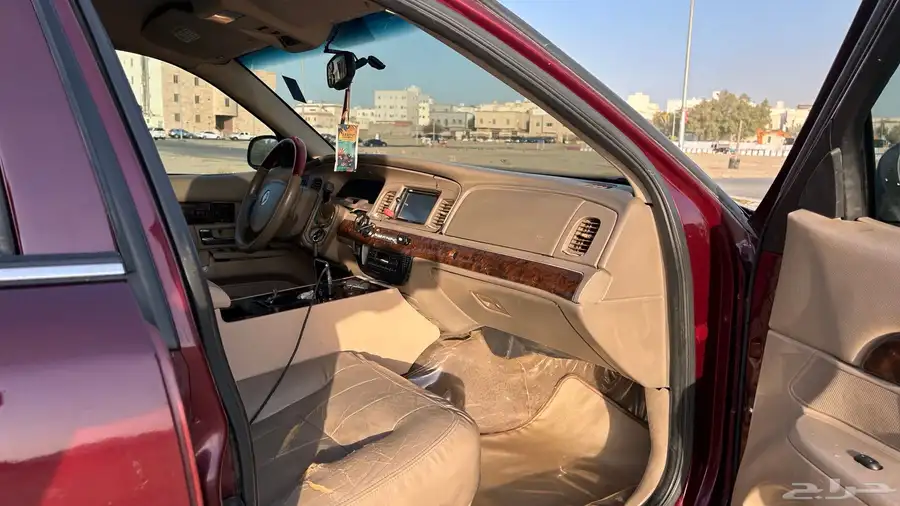 ماركيز 2005 عنابي 8