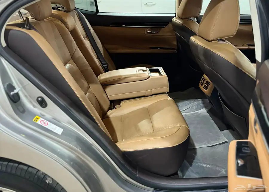 لكزس ES350 2017 فل كامل 35