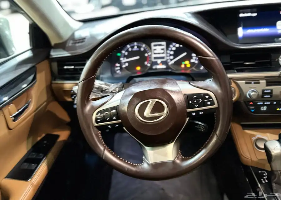 لكزس ES350 2017 فل كامل 26