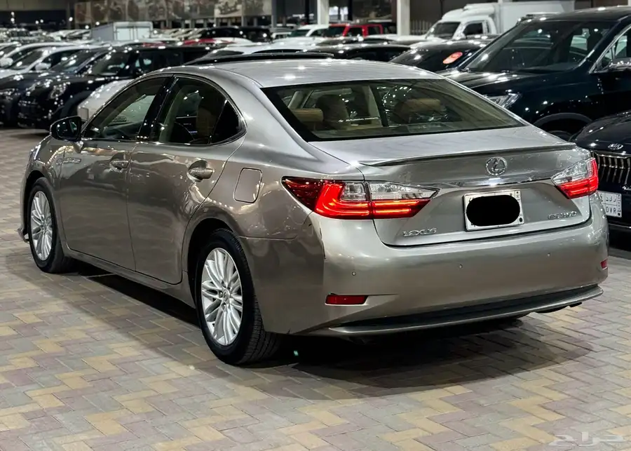 لكزس ES350 2017 فل كامل 11