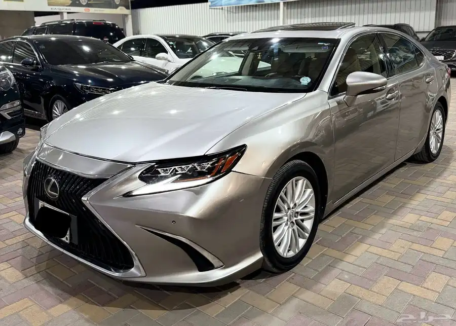 لكزس ES350 2017 فل كامل 2