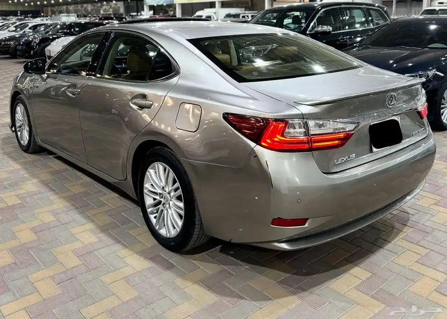 لكزس ES350 2017 فل كامل 12