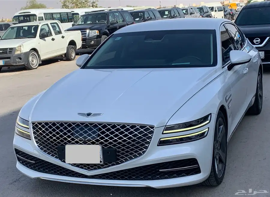 جينسس G80 نص فل 2022 بنزين 2