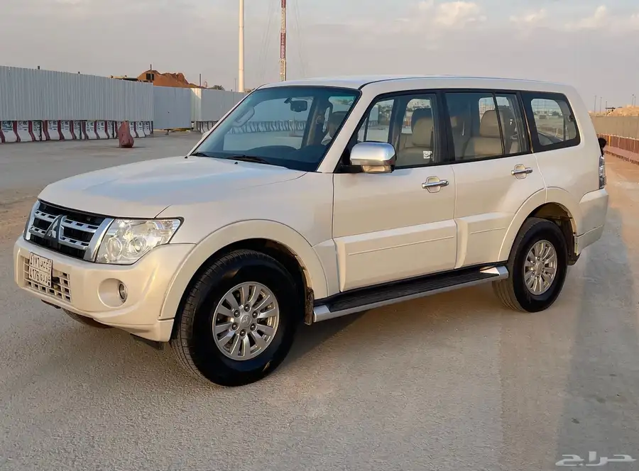 باجيرو 2014 مكينه 3.5 0