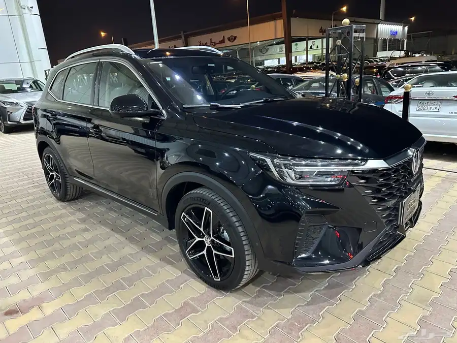 ام جي RX5 موديل 2024 فل كامل شبه جديد 2
