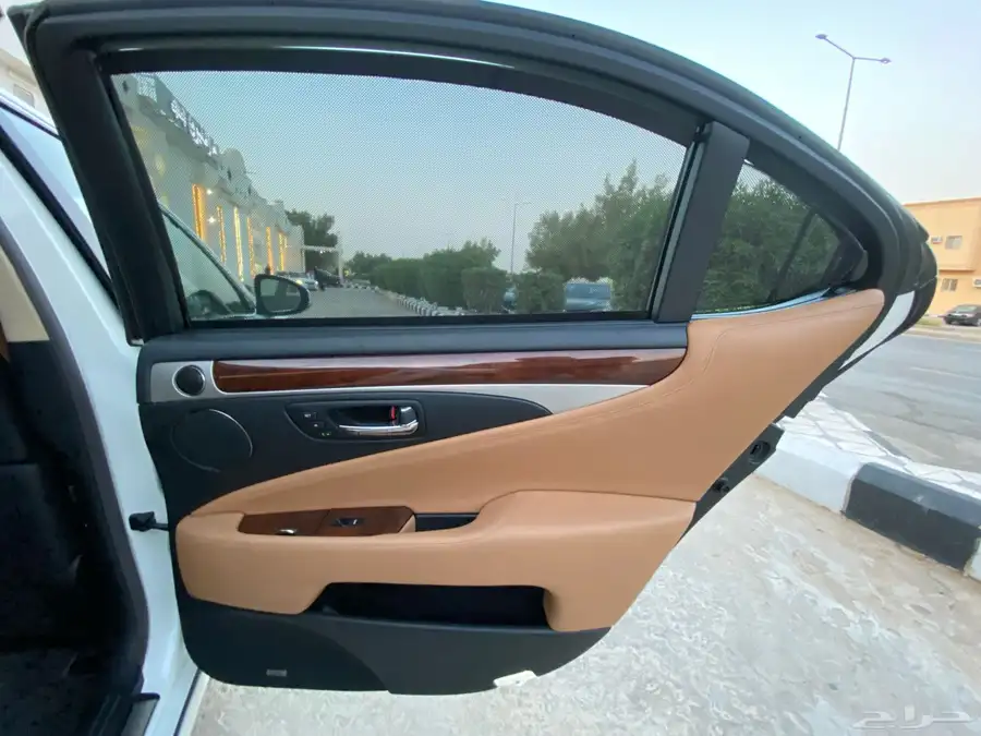 لكزس 2015 LS460 لارج 11