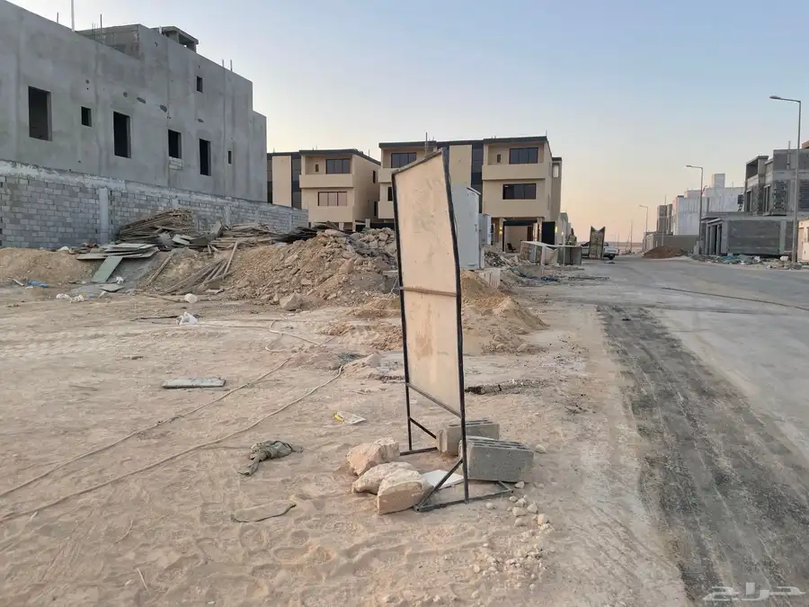 قطع اراضي للبيع كامل أو تجزئة بحي أسس المرجان 1