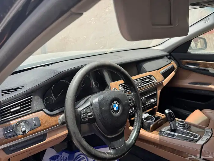 بي ام دبيلو 2010 حجم 750L للبيع 4