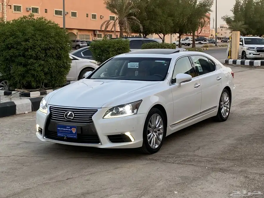 لكزس 2015 LS460 لارج 0