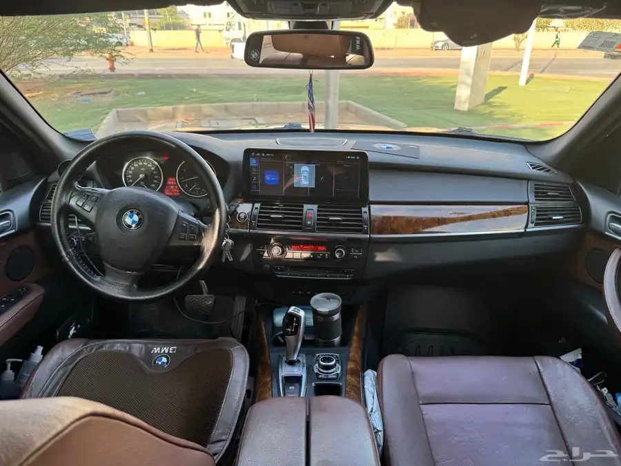 سياره bmw x5 2011 6