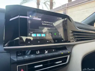 تويوتا كامري E PLUS هايبرد 2025 فتحة سقف 42