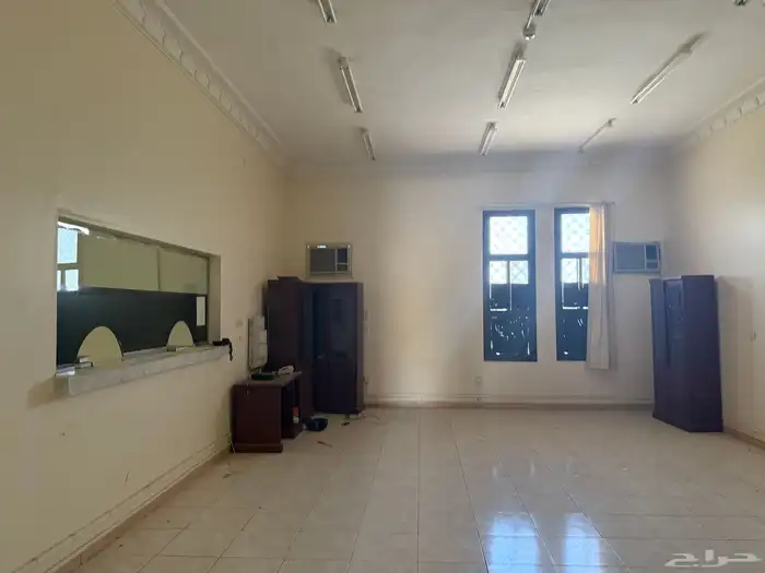 مبنى للإيجار او الإستثمار 6