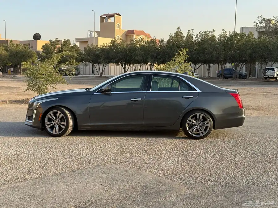كاديلاك cts 2014 5