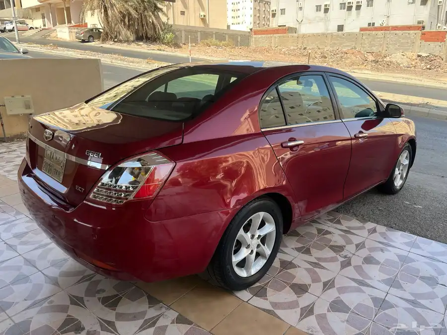 جيلي امجراند 2013 3