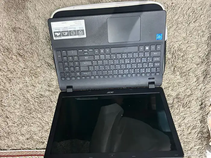للبيع لابتوب 0