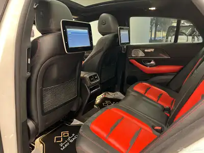 Mercedes Benz GLE63 9