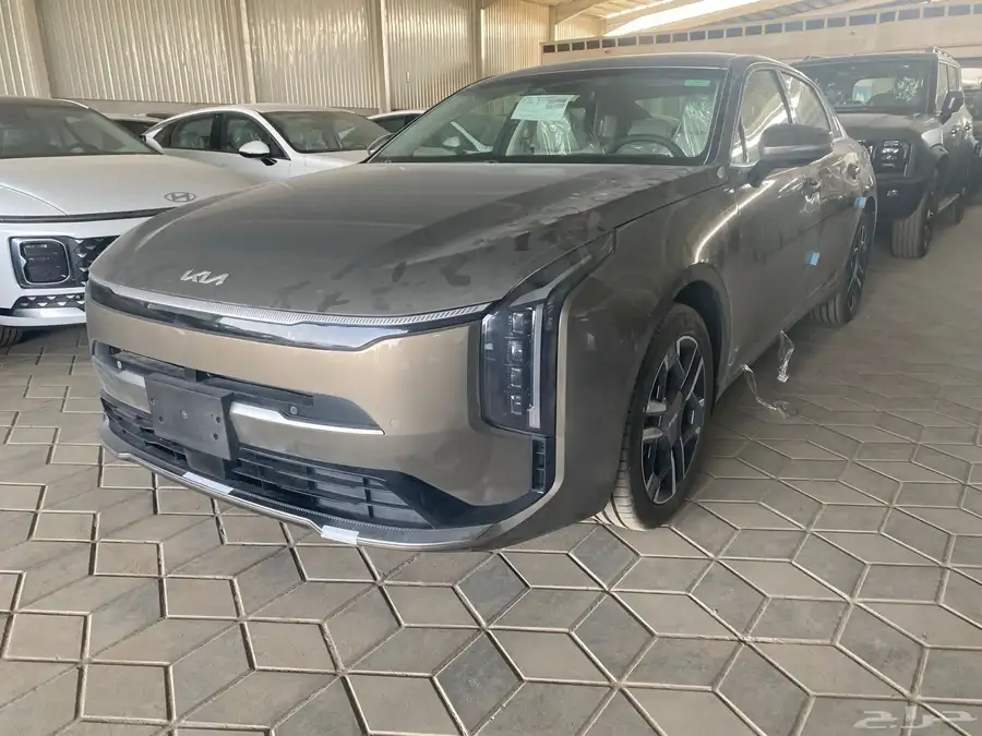 كيا K8 استندر سعودي 2025 6