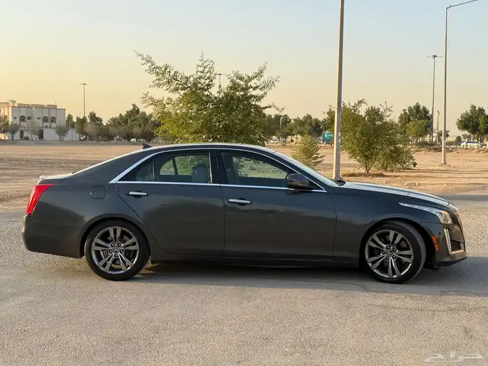كاديلاك cts 2014 3