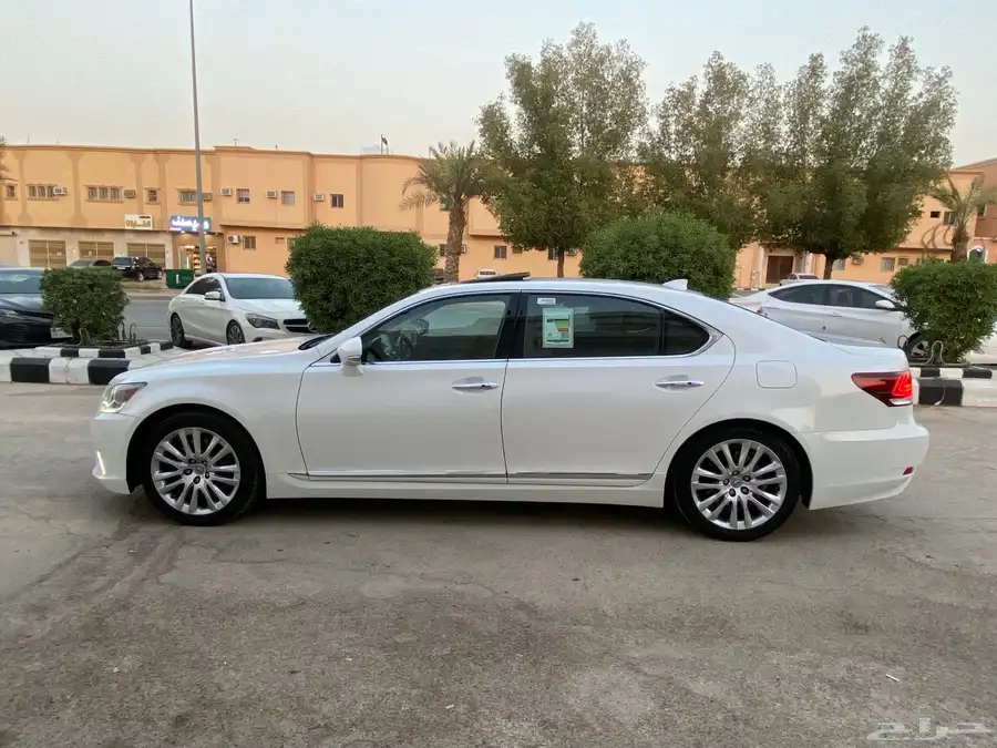 لكزس 2015 LS460 لارج 4