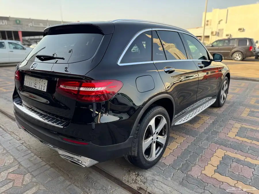 مرسيدس GLC 2017 6
