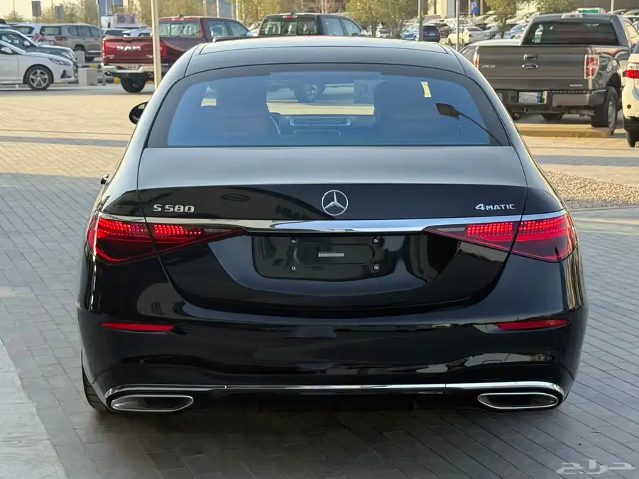 مرسيدس S580 مديل 2025 9