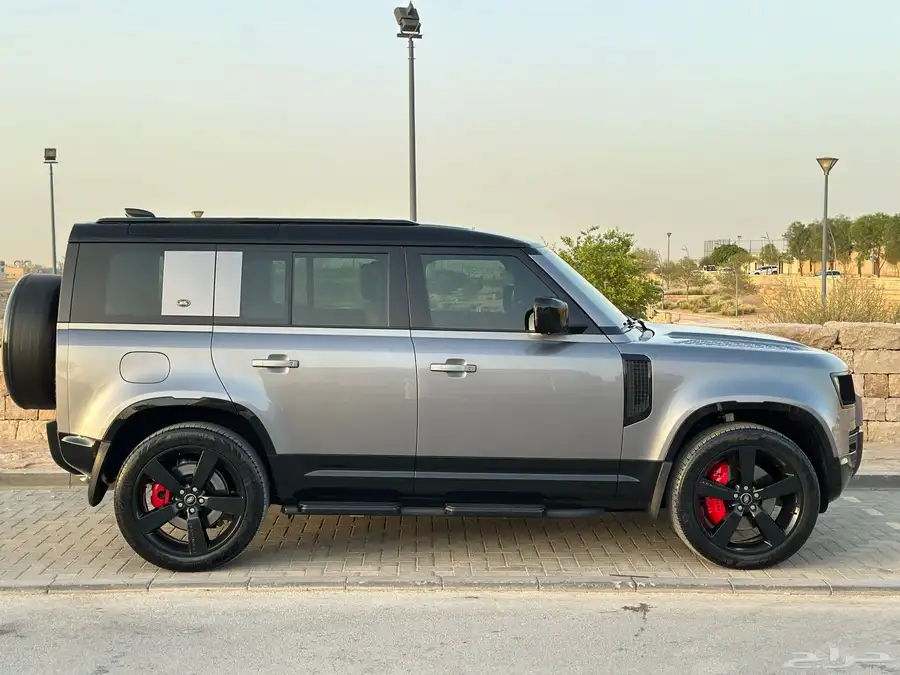 ديفندر HSE اتش اس اي V6 5