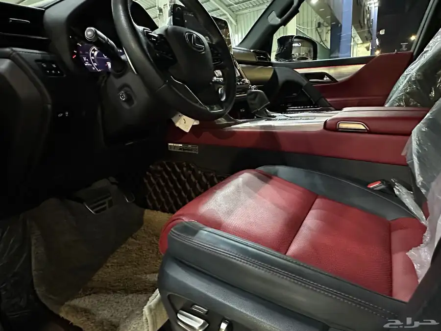 جيب لكزس LX 600 أف سبورت سعودي شبه أصفاار 36