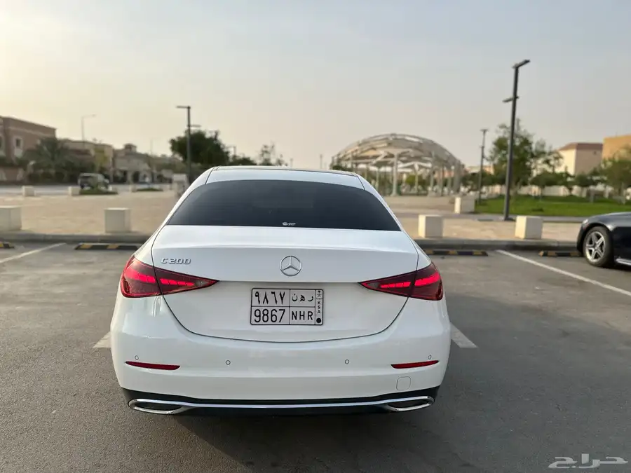 مرسيدس c200 1