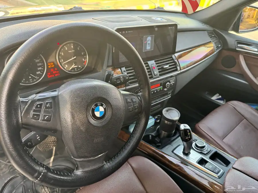 سياره bmw x5 2011 4