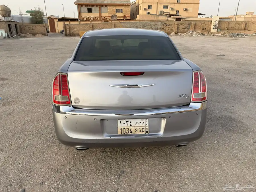 كرايزلر للبيع 2013 3