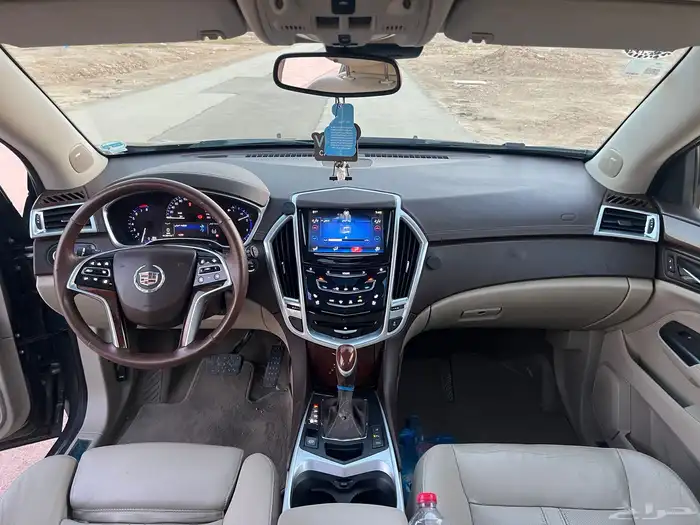 كاديلاك SRX 2013 6